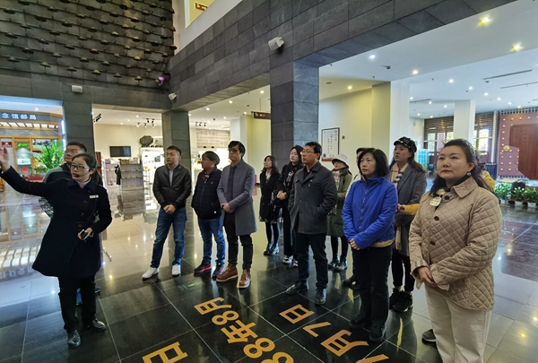 微信图片_20191216214016_副本.jpg